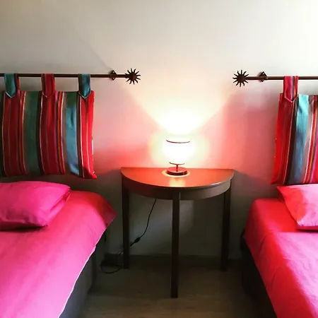 Magnifique 3 Chambres, Vue Mer Situe Sur Le Port Propriano (Corsica)